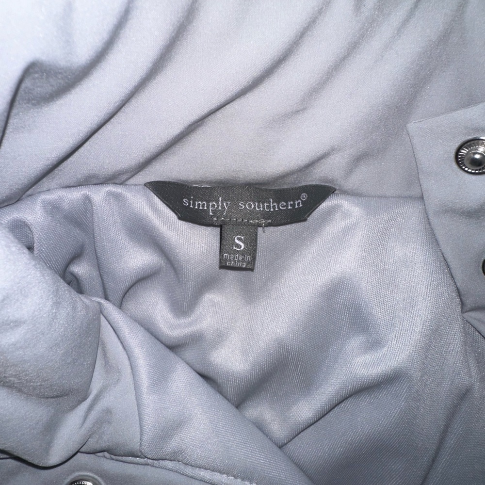 WT SIMPLY SOUTHERN Grey Quarter Snap Pullover Size Medium - Picture 8 of 14